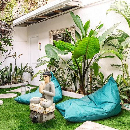 Renovated Mara Villa Double Six Beach 塞米亚克 外观 照片