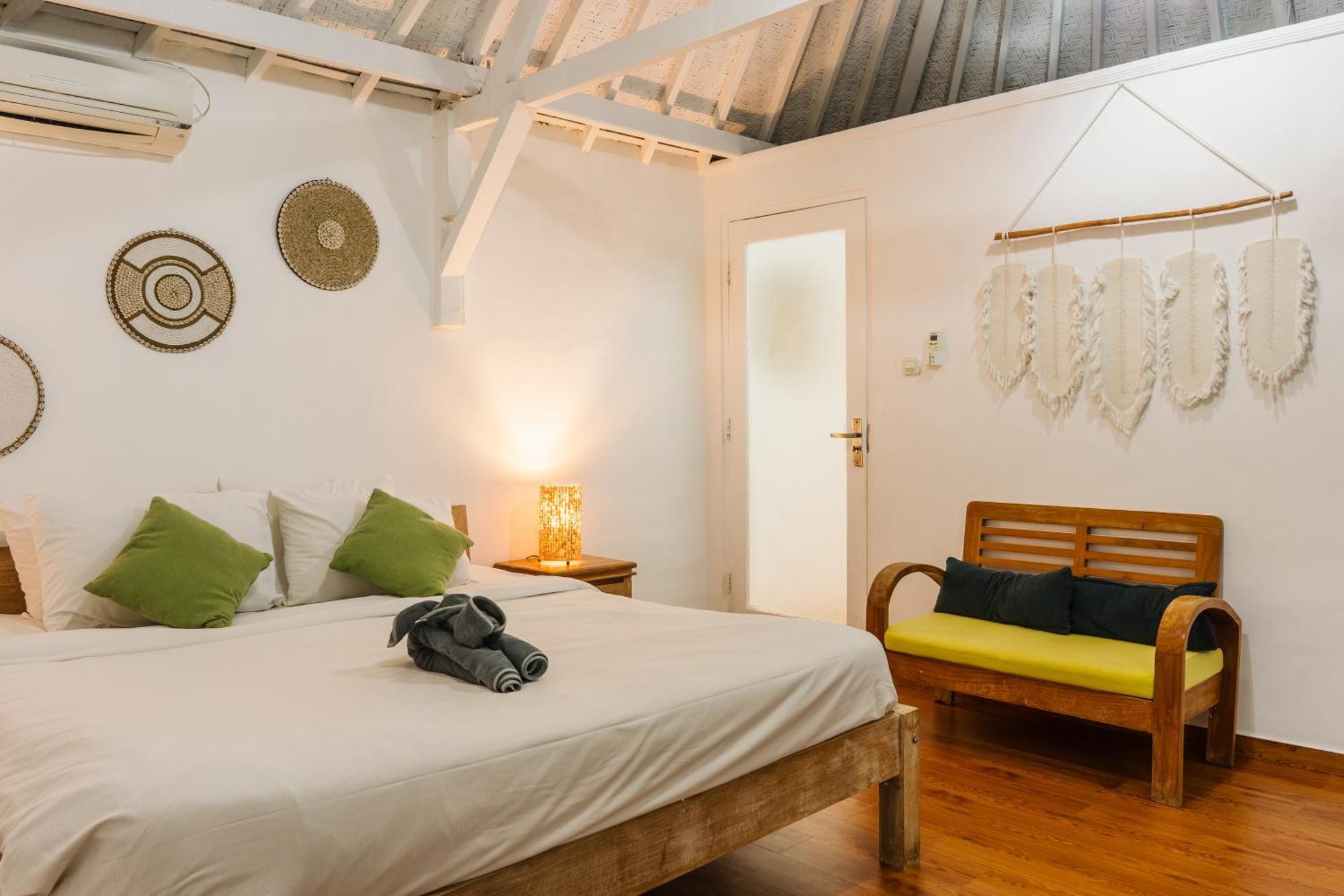 Renovated Mara Villa Double Six Beach 塞米亚克 外观 照片